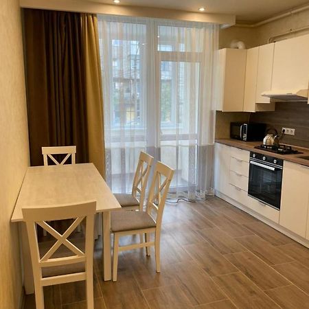 White House Apartment Lviv Luaran gambar
