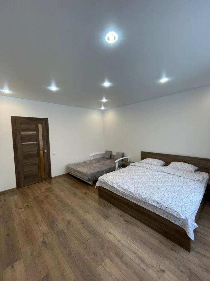White House Apartment Lviv Luaran gambar