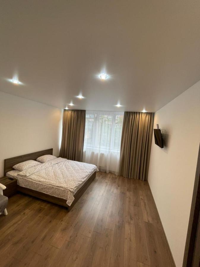 White House Apartment Lviv Luaran gambar