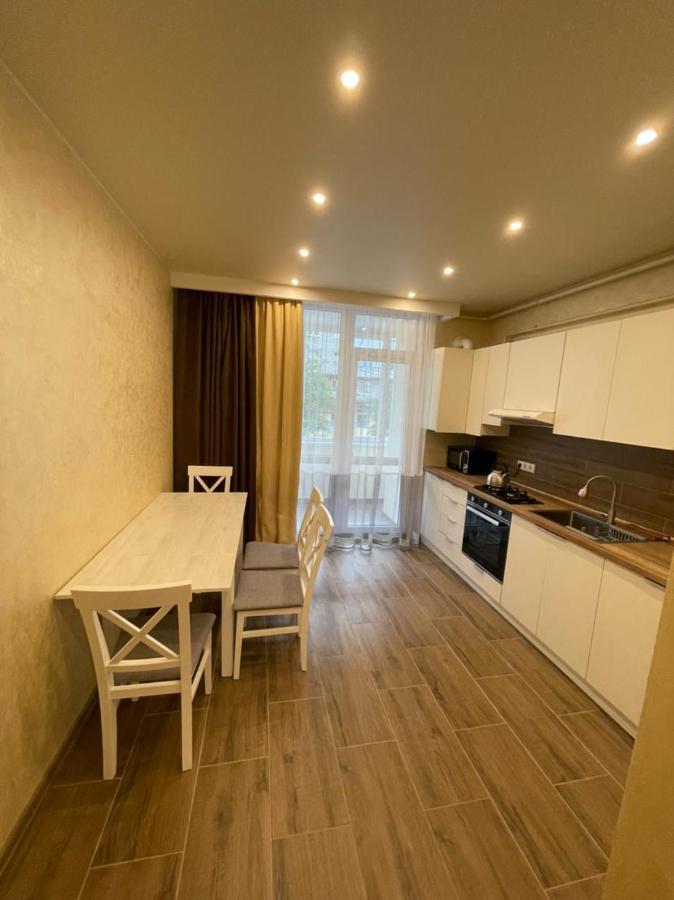 White House Apartment Lviv Luaran gambar