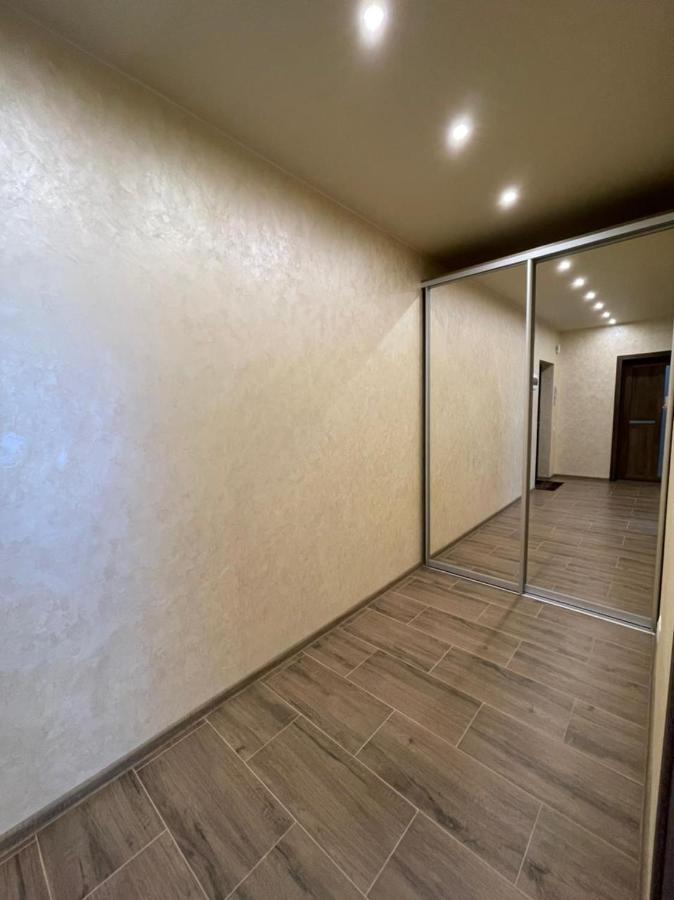 White House Apartment Lviv Luaran gambar